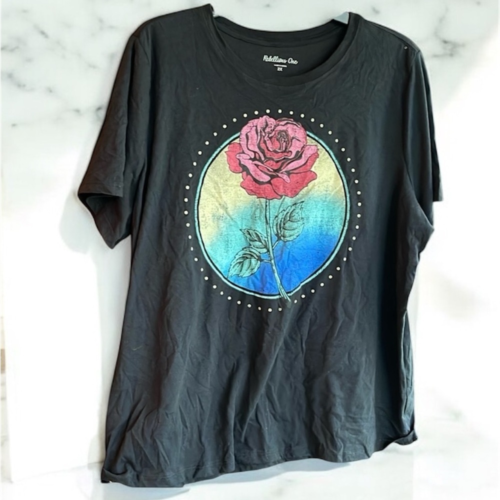 Rebellious One Graphic top